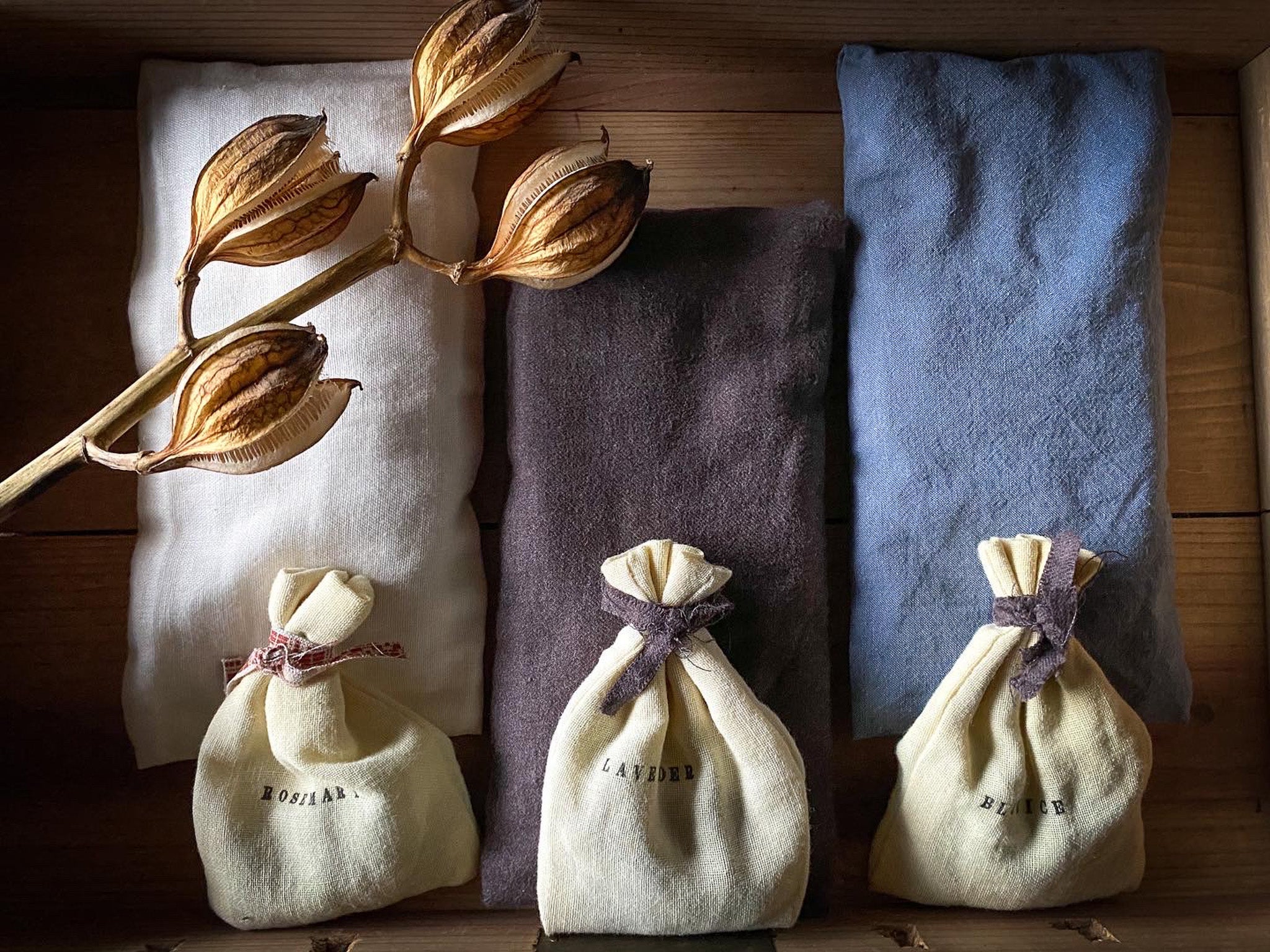 GOODS & BOOKS – FUUSHIKAorganic